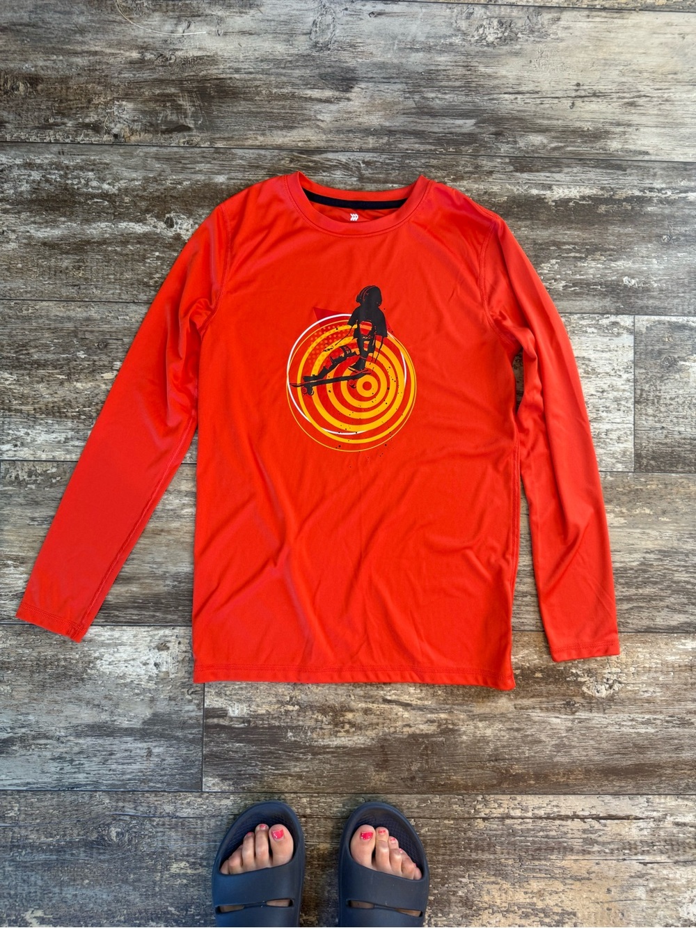 2 for $10 sale: All in motion orange long sleeve performance graphic skateboard